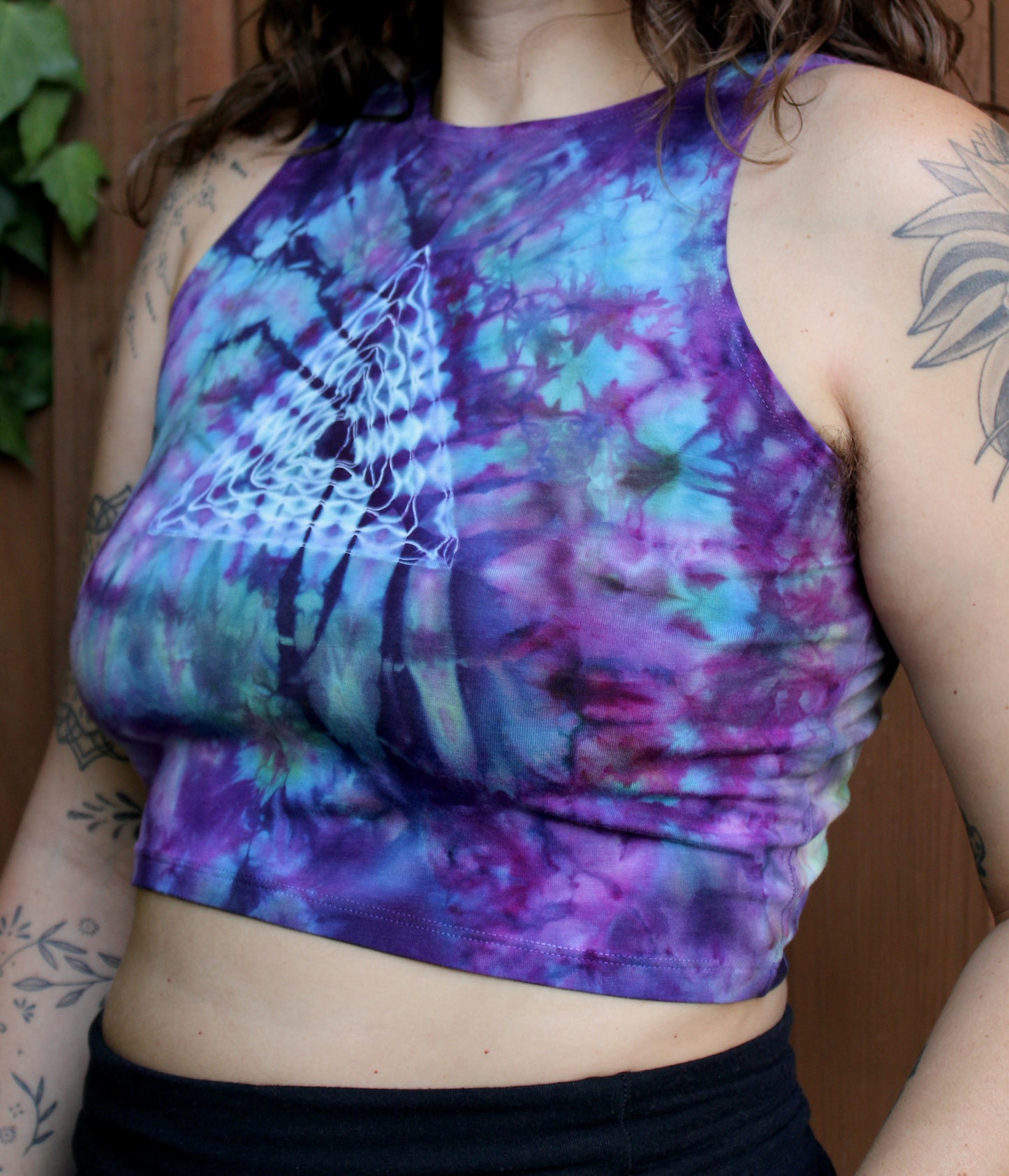 XL - "Lucy in the Sky with Diamonds" Crop Tank