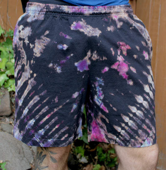 L - "Dark Star" Gym Shorts