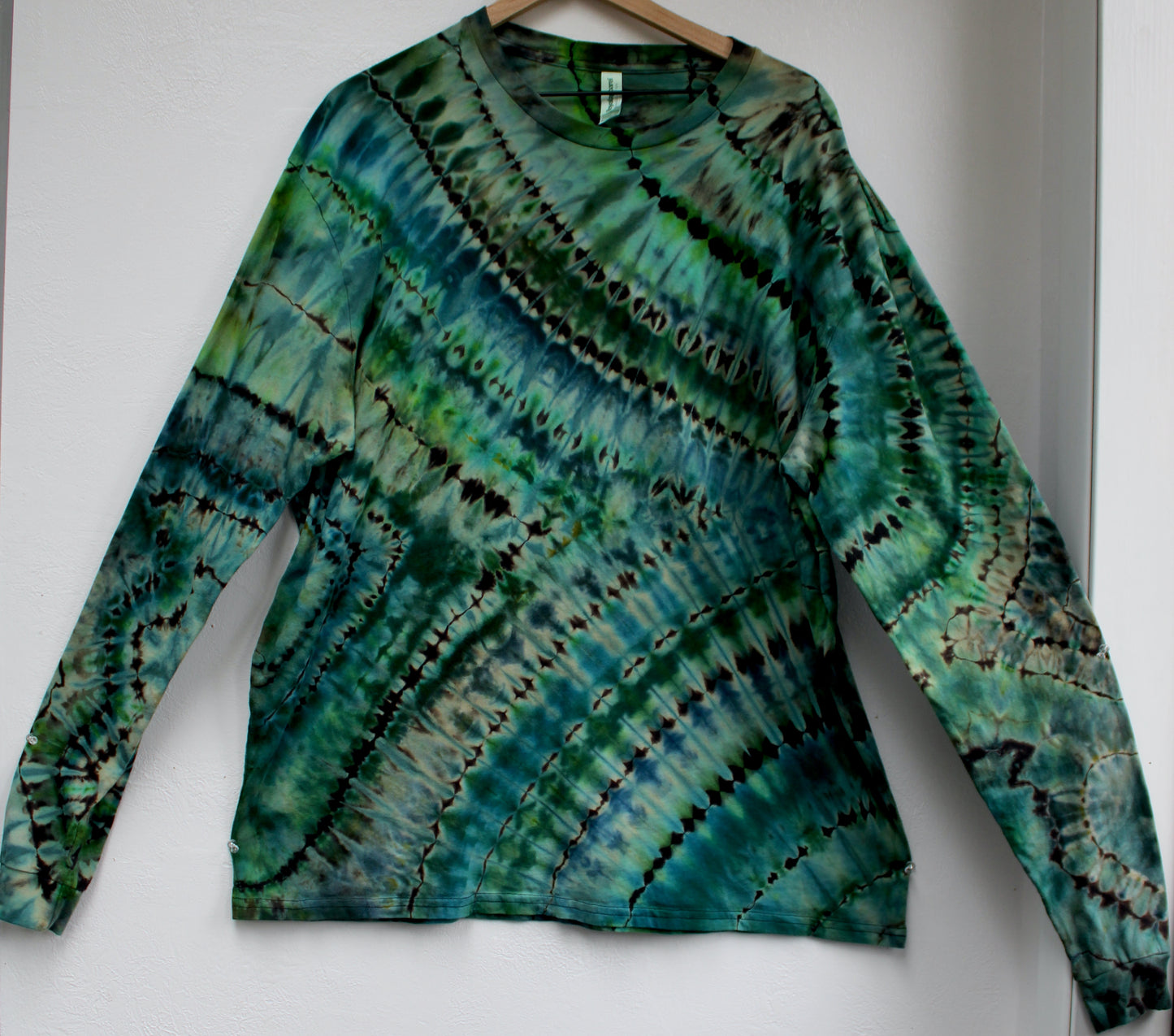 2XL - “Seaglass Island" Reverse Dye Long Sleeve Shirt