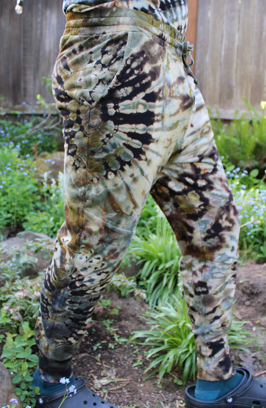 M - "Echo Rock" Reverse Dye Joggers